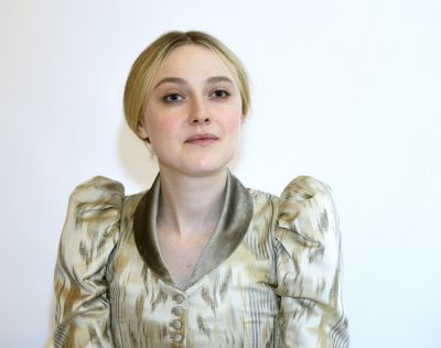 002.jpg